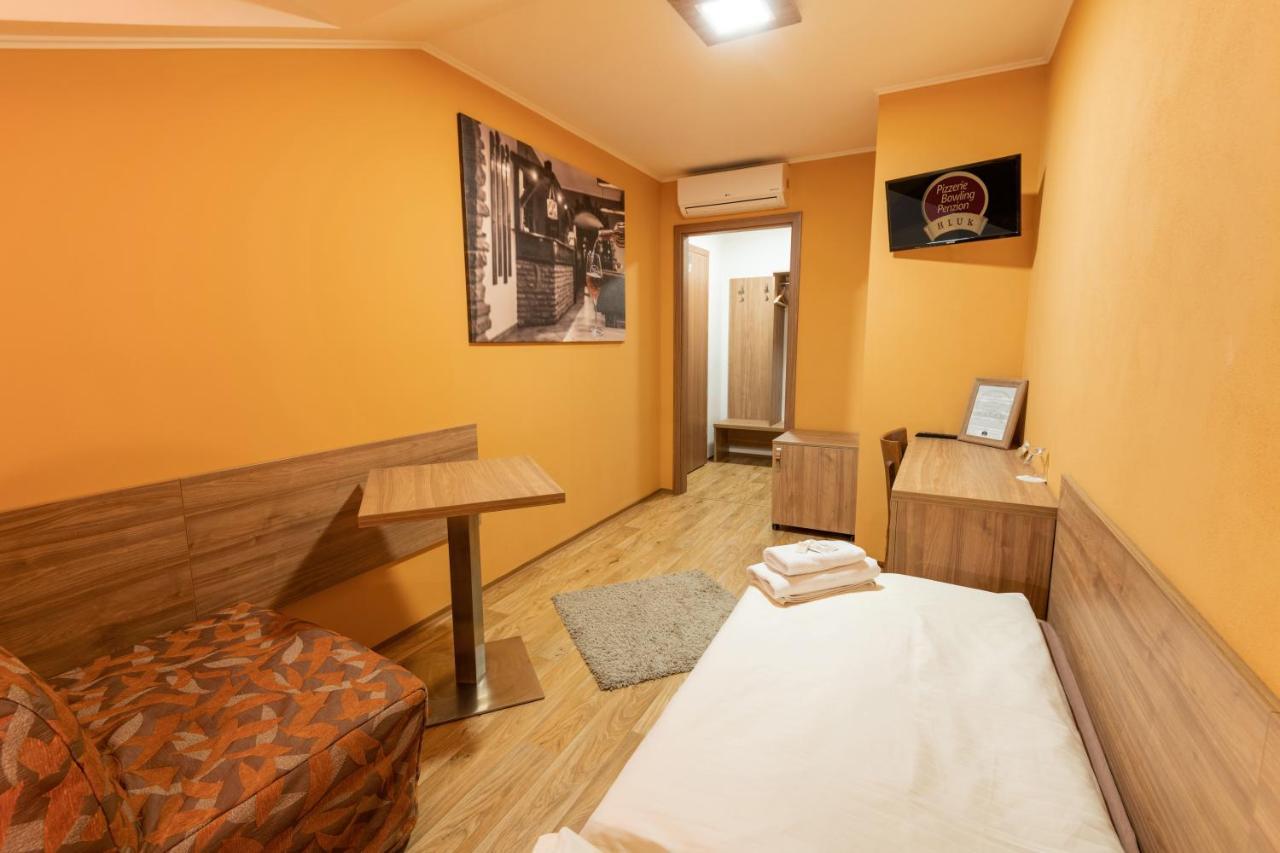 Penzion Hluk Extérieur photo